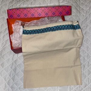 BOX ONLY and dust bag